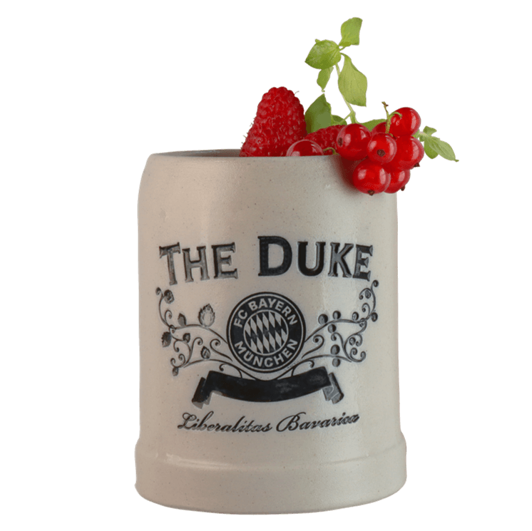 Bavarian Summer Berry mit THE DUKE FC Bayern Gin - Sommer Edition