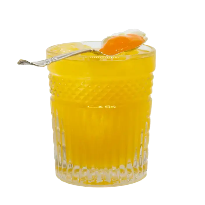 Probier 'LADY MARMALADE' mit LION’s Vodka und frischem Zitronensaft